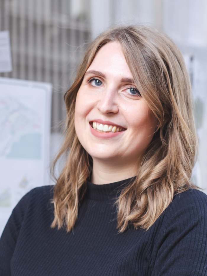 berchtoldkrass › Lisa Lörsch